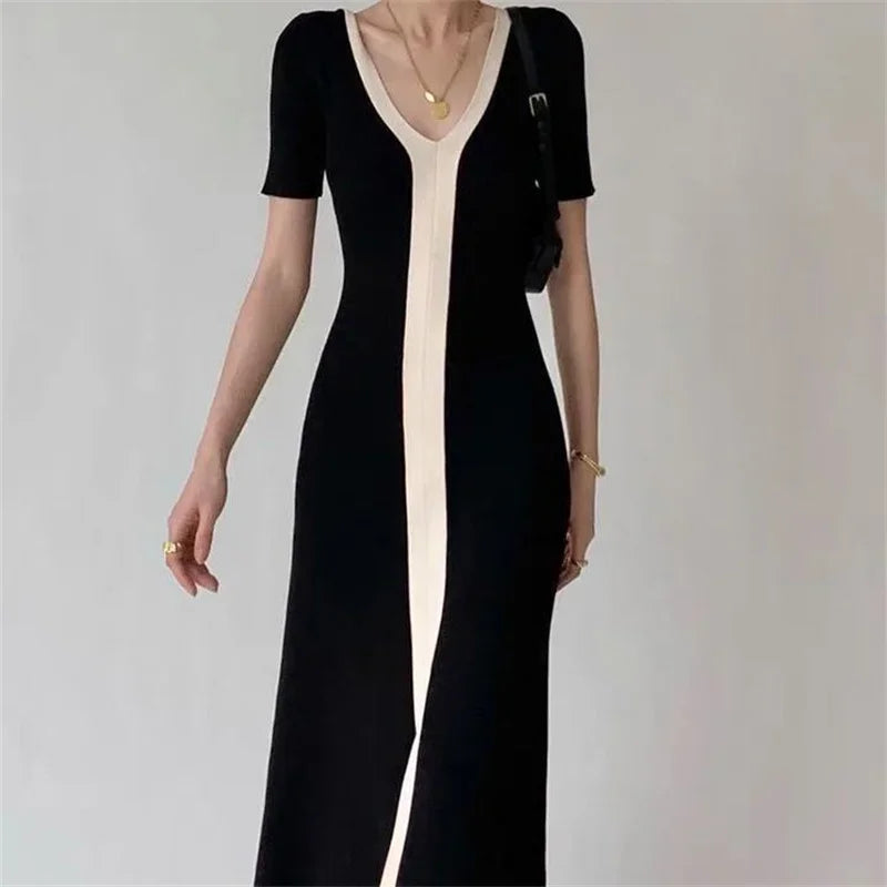 Two Tone V-Neck Knit Midi Dress
